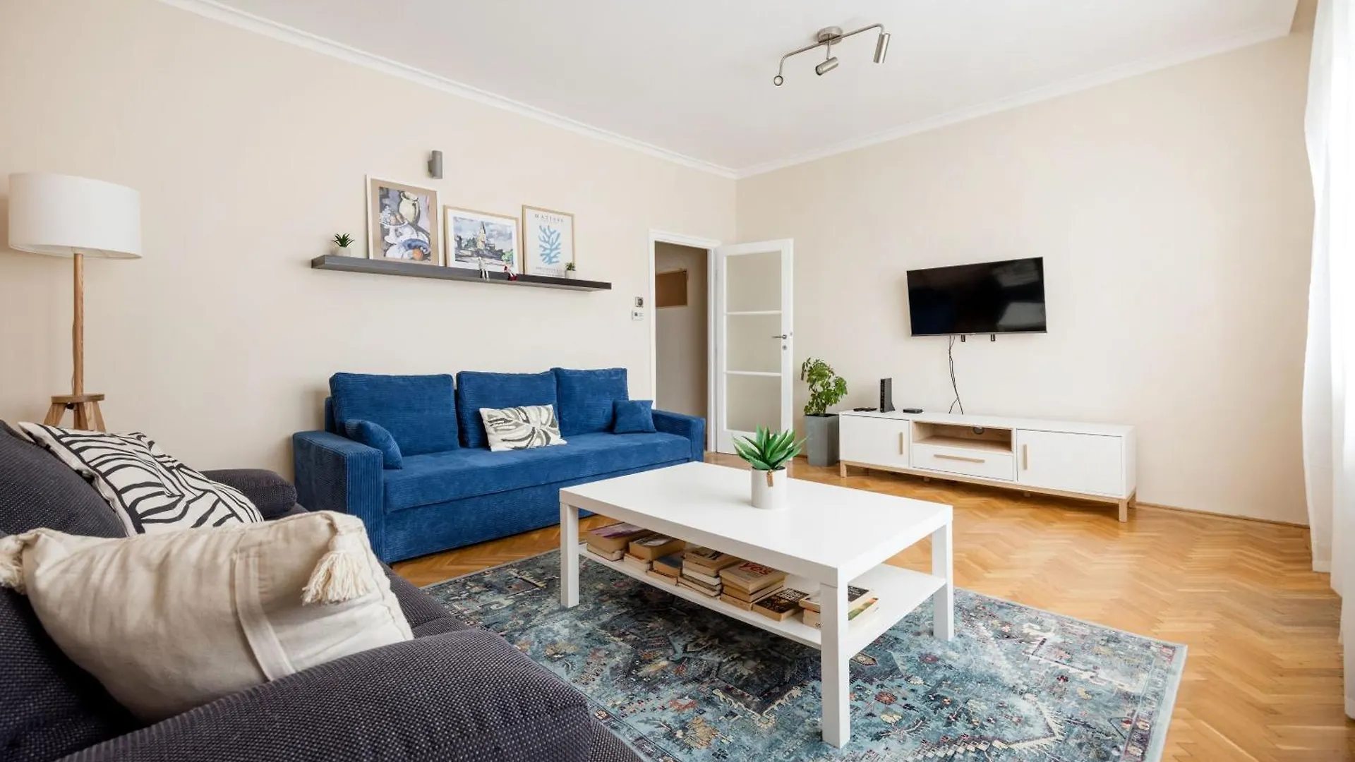 Family Home Near City Park location